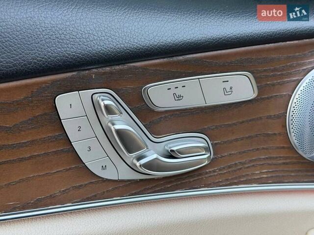 Чорний Мерседес Е-Клас, об'ємом двигуна 3 л та пробігом 152 тис. км за 38000 $, фото 44 на Automoto.ua