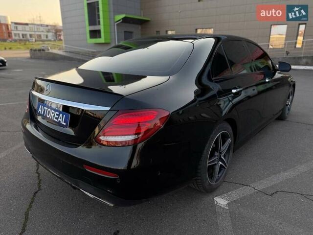 Чорний Мерседес Е-Клас, об'ємом двигуна 3 л та пробігом 152 тис. км за 38000 $, фото 30 на Automoto.ua