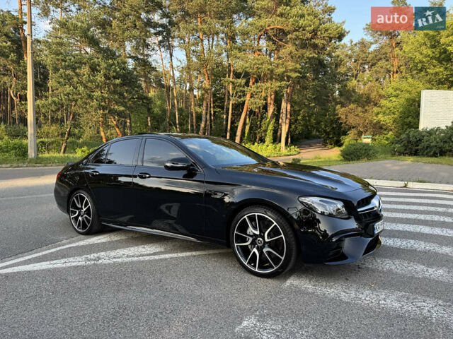 Черный Мерседес Е-Класс, объемом двигателя 3 л и пробегом 30 тыс. км за 55000 $, фото 6 на Automoto.ua