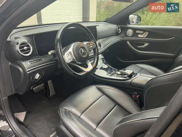 Черный Мерседес Е-Класс, объемом двигателя 2.93 л и пробегом 220 тыс. км за 42899 $, фото 12 на Automoto.ua