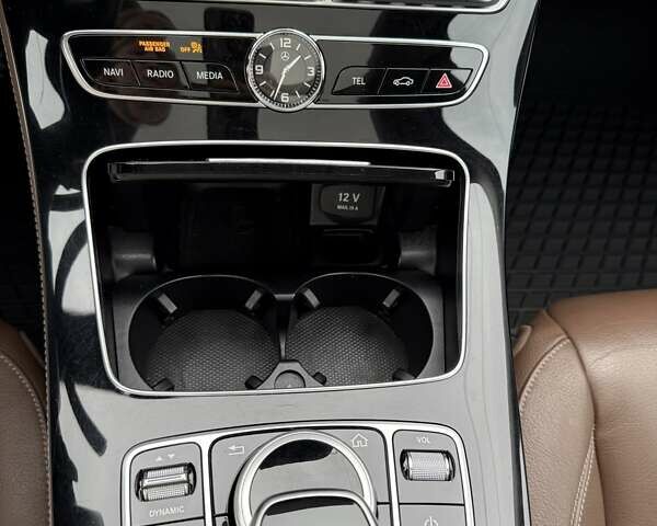 Чорний Мерседес Е-Клас, об'ємом двигуна 1.6 л та пробігом 106 тис. км за 35000 $, фото 24 на Automoto.ua