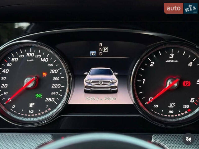 Чорний Мерседес Е-Клас, об'ємом двигуна 1.95 л та пробігом 94 тис. км за 32000 $, фото 12 на Automoto.ua