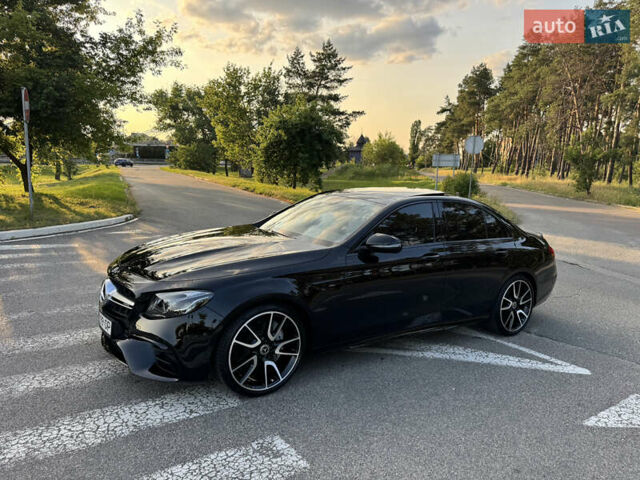 Черный Мерседес Е-Класс, объемом двигателя 3 л и пробегом 30 тыс. км за 55000 $, фото 11 на Automoto.ua