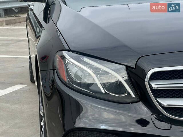 Черный Мерседес Е-Класс, объемом двигателя 2 л и пробегом 87 тыс. км за 32000 $, фото 10 на Automoto.ua