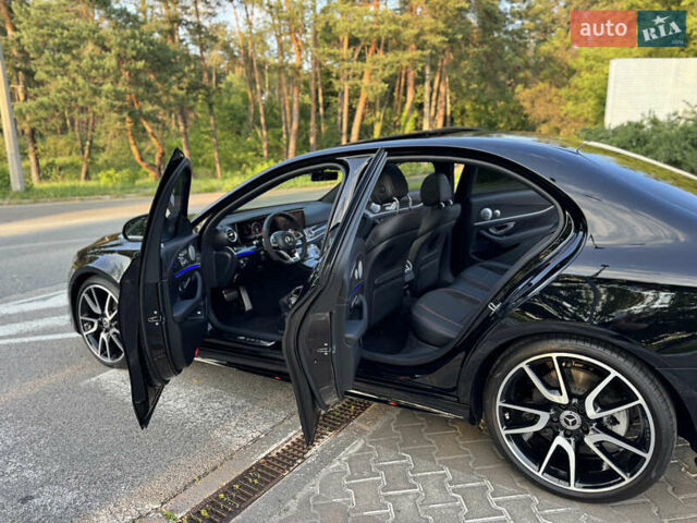 Черный Мерседес Е-Класс, объемом двигателя 3 л и пробегом 30 тыс. км за 55000 $, фото 22 на Automoto.ua