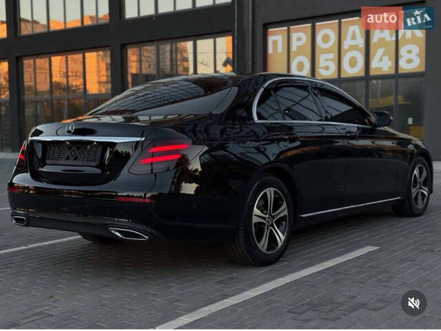 Чорний Мерседес Е-Клас, об'ємом двигуна 1.95 л та пробігом 94 тис. км за 32000 $, фото 5 на Automoto.ua