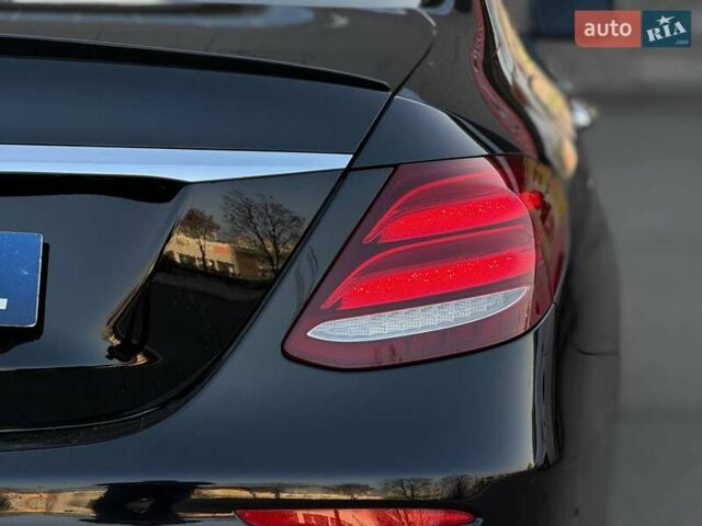 Чорний Мерседес Е-Клас, об'ємом двигуна 3 л та пробігом 152 тис. км за 38000 $, фото 28 на Automoto.ua
