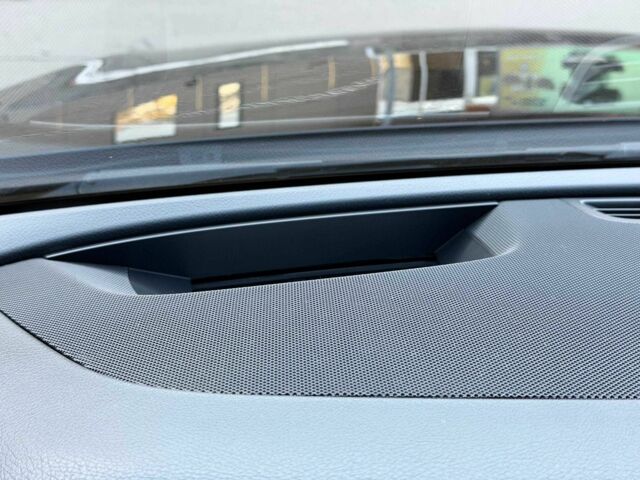 Чорний Мерседес Е-Клас, об'ємом двигуна 3 л та пробігом 152 тис. км за 38000 $, фото 20 на Automoto.ua