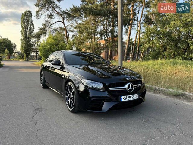 Черный Мерседес Е-Класс, объемом двигателя 3 л и пробегом 30 тыс. км за 55000 $, фото 1 на Automoto.ua