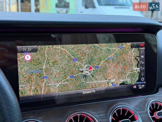 Чорний Мерседес Е-Клас, об'ємом двигуна 3 л та пробігом 152 тис. км за 38000 $, фото 71 на Automoto.ua