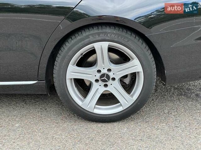 Черный Мерседес Е-Класс, объемом двигателя 1.95 л и пробегом 375 тыс. км за 21899 $, фото 21 на Automoto.ua