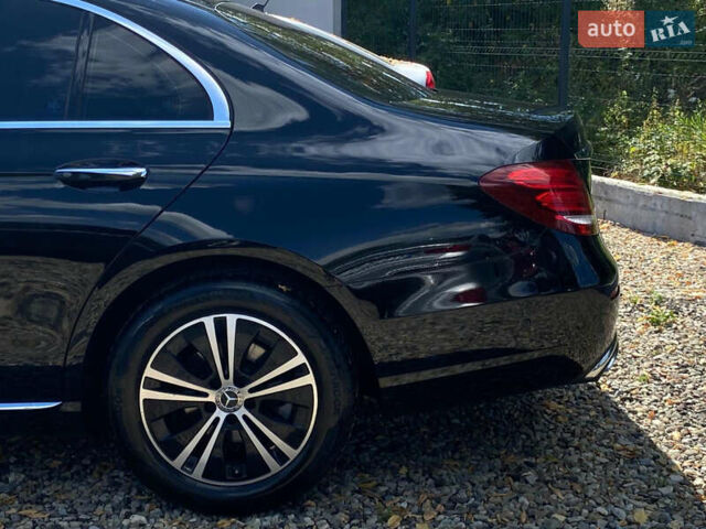 Черный Мерседес Е-Класс, объемом двигателя 1.95 л и пробегом 150 тыс. км за 33500 $, фото 11 на Automoto.ua