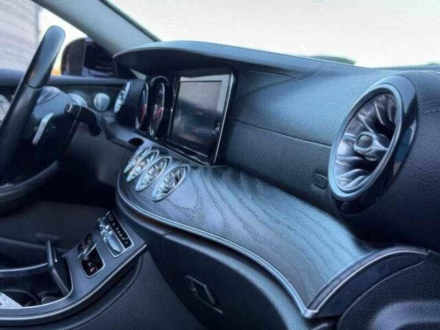 Чорний Мерседес Е-Клас, об'ємом двигуна 3 л та пробігом 78 тис. км за 16000 $, фото 15 на Automoto.ua