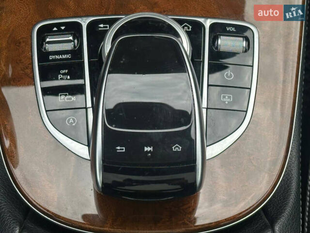 Черный Мерседес Е-Класс, объемом двигателя 2 л и пробегом 87 тыс. км за 32000 $, фото 33 на Automoto.ua