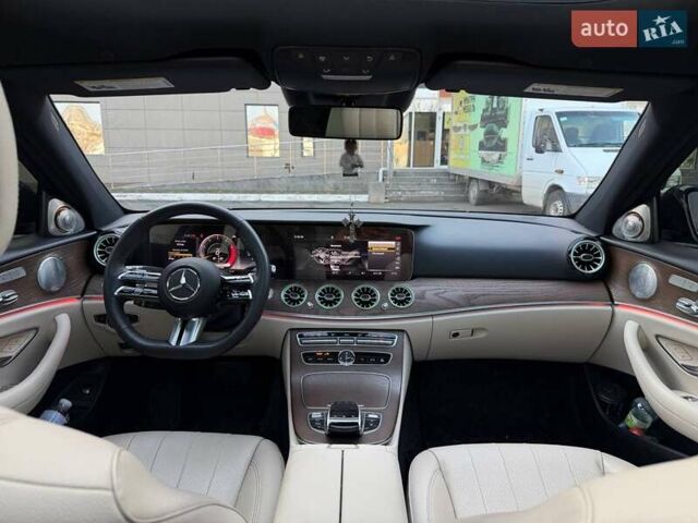 Чорний Мерседес Е-Клас, об'ємом двигуна 3 л та пробігом 152 тис. км за 38000 $, фото 56 на Automoto.ua