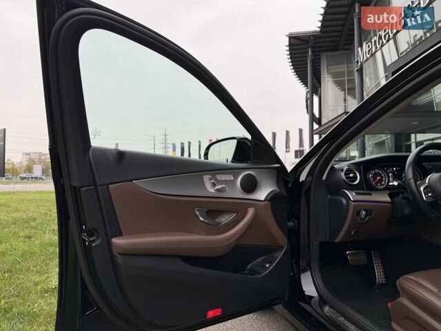 Чорний Мерседес Е-Клас, об'ємом двигуна 1.6 л та пробігом 106 тис. км за 35000 $, фото 48 на Automoto.ua