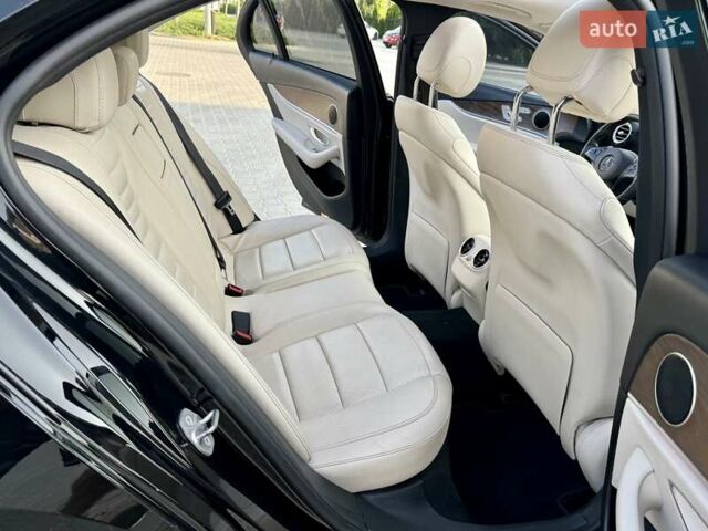 Черный Мерседес Е-Класс, объемом двигателя 2 л и пробегом 113 тыс. км за 33500 $, фото 43 на Automoto.ua