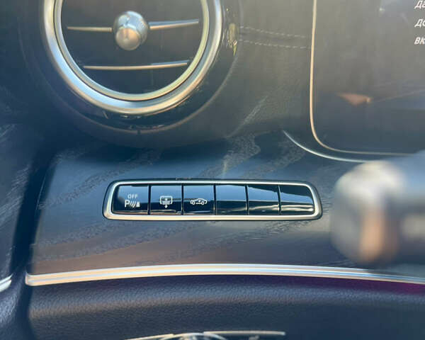 Чорний Мерседес Е-Клас, об'ємом двигуна 3 л та пробігом 100 тис. км за 38000 $, фото 17 на Automoto.ua