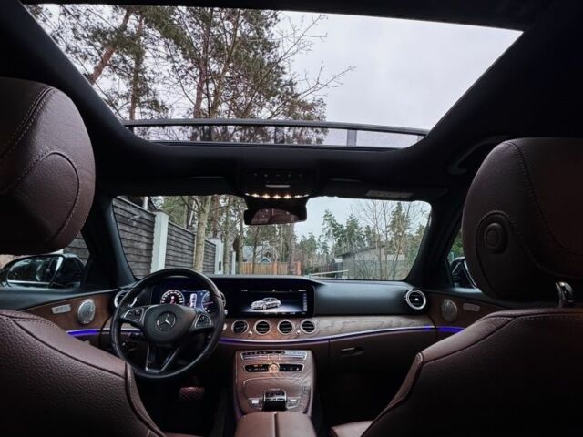 Чорний Мерседес Е-Клас, об'ємом двигуна 3 л та пробігом 62 тис. км за 44900 $, фото 7 на Automoto.ua