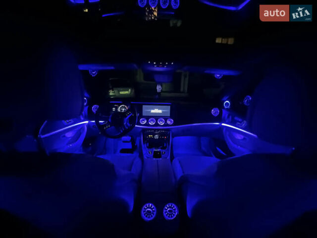 Чорний Мерседес Е-Клас, об'ємом двигуна 3 л та пробігом 154 тис. км за 40500 $, фото 41 на Automoto.ua