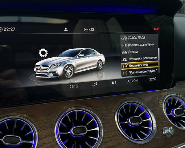 Чорний Мерседес Е-Клас, об'ємом двигуна 3 л та пробігом 154 тис. км за 40500 $, фото 30 на Automoto.ua