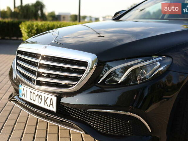 Чорний Мерседес Е-Клас, об'ємом двигуна 2.99 л та пробігом 68 тис. км за 44900 $, фото 3 на Automoto.ua
