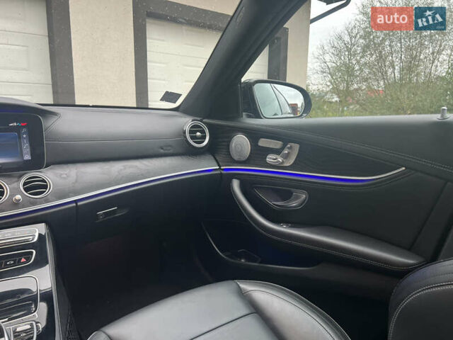 Черный Мерседес Е-Класс, объемом двигателя 2.93 л и пробегом 220 тыс. км за 42899 $, фото 9 на Automoto.ua