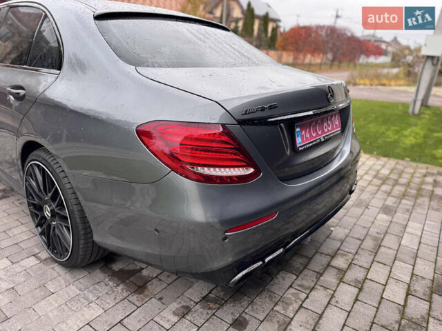 Чорний Мерседес Е-Клас, об'ємом двигуна 3 л та пробігом 139 тис. км за 41000 $, фото 10 на Automoto.ua