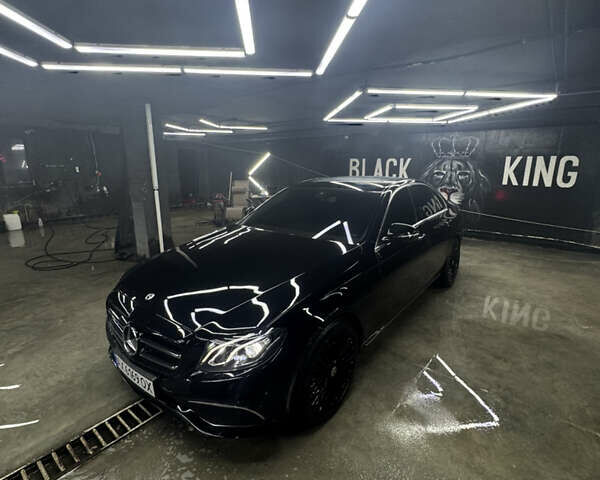 Чорний Мерседес Е-Клас, об'ємом двигуна 1.95 л та пробігом 80 тис. км за 28000 $, фото 56 на Automoto.ua