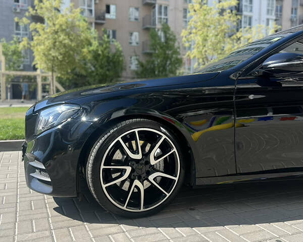 Чорний Мерседес Е-Клас, об'ємом двигуна 3 л та пробігом 100 тис. км за 38000 $, фото 2 на Automoto.ua