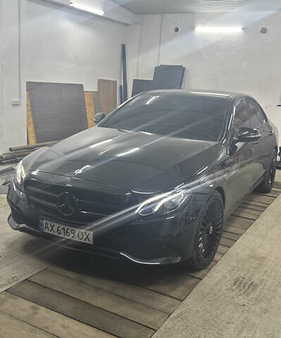 Чорний Мерседес Е-Клас, об'ємом двигуна 1.95 л та пробігом 80 тис. км за 28000 $, фото 51 на Automoto.ua