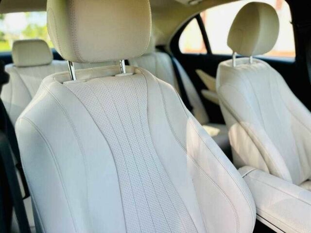 Черный Мерседес Е-Класс, объемом двигателя 2 л и пробегом 62 тыс. км за 10100 $, фото 22 на Automoto.ua