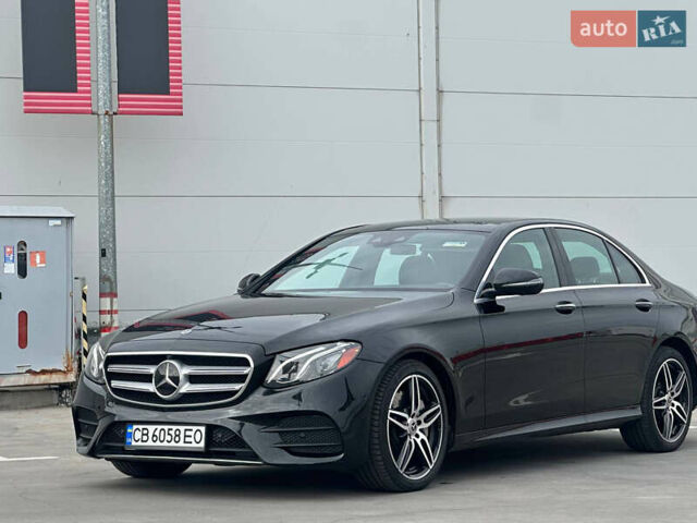 Черный Мерседес Е-Класс, объемом двигателя 2 л и пробегом 87 тыс. км за 32000 $, фото 3 на Automoto.ua