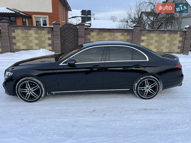 Чорний Мерседес Е-Клас, об'ємом двигуна 2 л та пробігом 461 тис. км за 28500 $, фото 12 на Automoto.ua