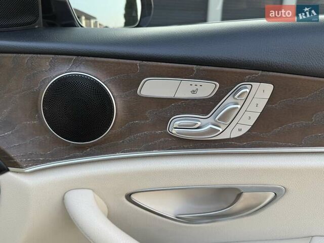 Черный Мерседес Е-Класс, объемом двигателя 2 л и пробегом 113 тыс. км за 33500 $, фото 35 на Automoto.ua