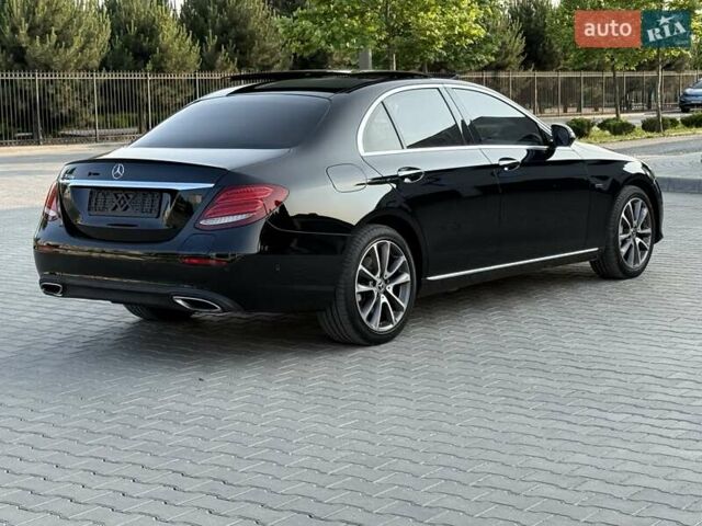 Черный Мерседес Е-Класс, объемом двигателя 2 л и пробегом 113 тыс. км за 33500 $, фото 33 на Automoto.ua