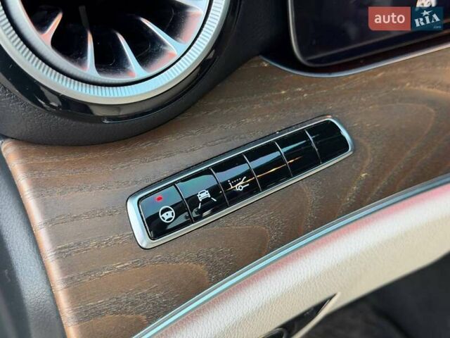 Чорний Мерседес Е-Клас, об'ємом двигуна 3 л та пробігом 152 тис. км за 38000 $, фото 49 на Automoto.ua