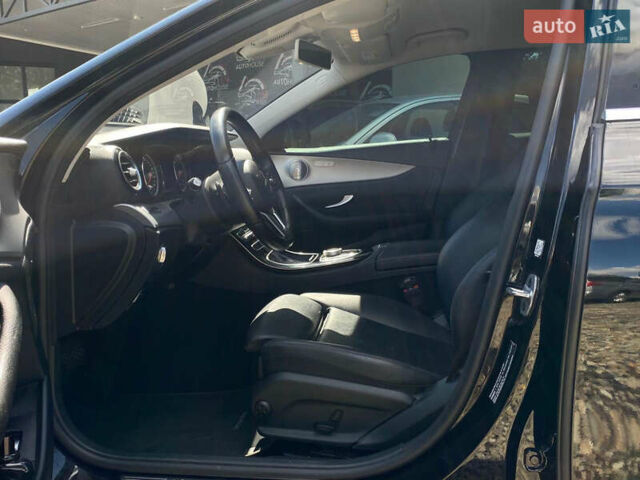 Черный Мерседес Е-Класс, объемом двигателя 1.95 л и пробегом 150 тыс. км за 33500 $, фото 20 на Automoto.ua
