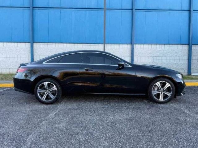 Чорний Мерседес Е-Клас, об'ємом двигуна 3 л та пробігом 78 тис. км за 16000 $, фото 2 на Automoto.ua