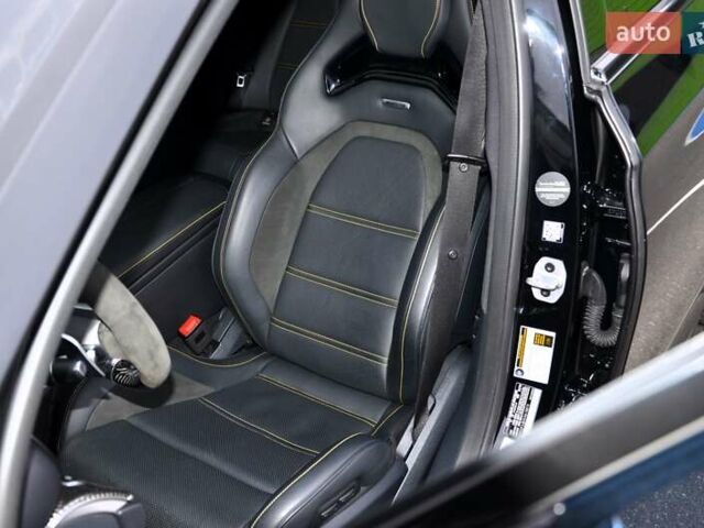 Черный Мерседес Е-Класс, объемом двигателя 3 л и пробегом 113 тыс. км за 52999 $, фото 53 на Automoto.ua