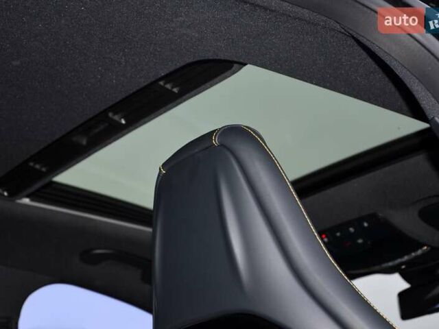 Черный Мерседес Е-Класс, объемом двигателя 3 л и пробегом 113 тыс. км за 52999 $, фото 50 на Automoto.ua