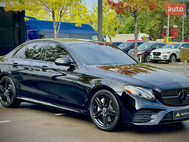 Черный Мерседес Е-Класс, объемом двигателя 1.99 л и пробегом 95 тыс. км за 31700 $, фото 4 на Automoto.ua