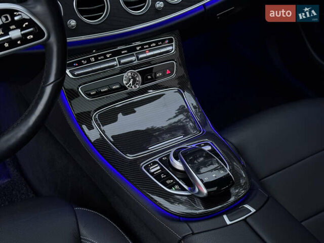 Черный Мерседес Е-Класс, объемом двигателя 1.95 л и пробегом 109 тыс. км за 32900 $, фото 29 на Automoto.ua