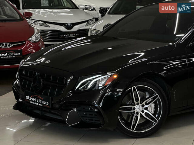 Мерседес Е-Класс 2019 в Николаеве на Automoto.ua Черный Мерседес Е-Класс, объемом двигателя 3 л и пробегом 111 тыс. км за 39990 $, фото 1 на Automoto.ua