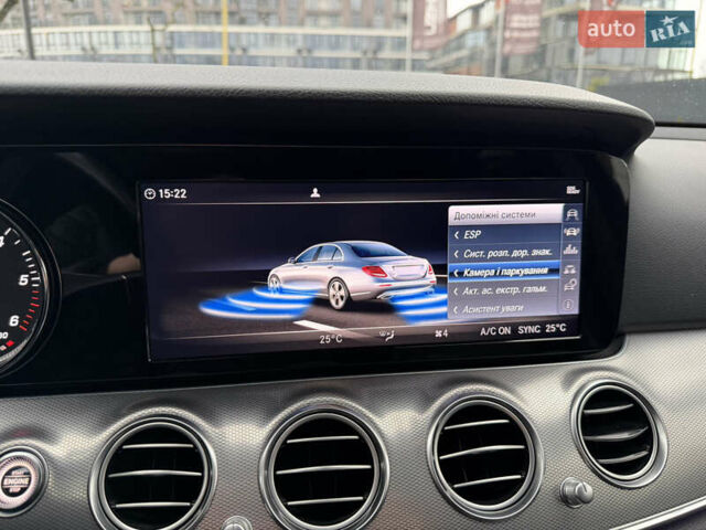 Чорний Мерседес Е-Клас, об'ємом двигуна 2 л та пробігом 204 тис. км за 31500 $, фото 59 на Automoto.ua