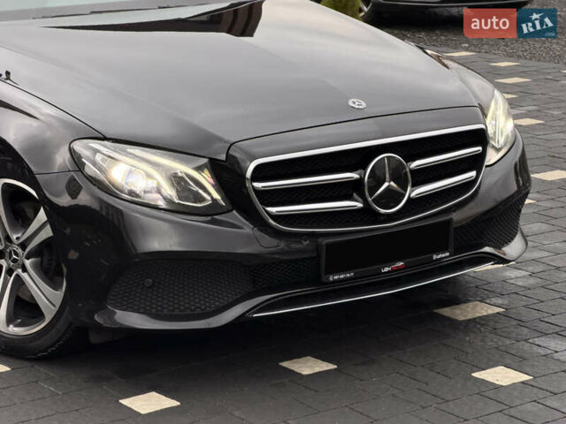 Чорний Мерседес Е-Клас, об'ємом двигуна 2 л та пробігом 204 тис. км за 31500 $, фото 12 на Automoto.ua