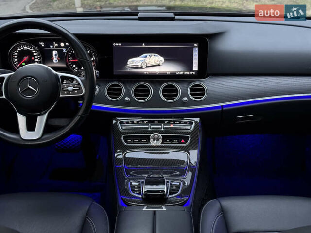 Черный Мерседес Е-Класс, объемом двигателя 1.95 л и пробегом 109 тыс. км за 32900 $, фото 23 на Automoto.ua