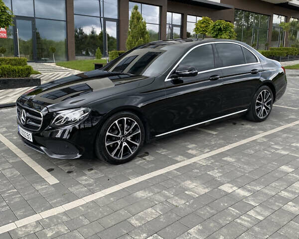 Черный Мерседес Е-Класс, объемом двигателя 1.6 л и пробегом 163 тыс. км за 28500 $, фото 19 на Automoto.ua