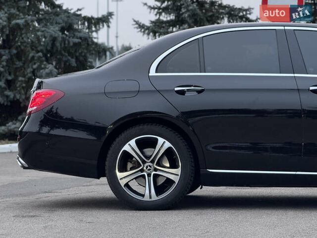 Черный Мерседес Е-Класс, объемом двигателя 1.95 л и пробегом 109 тыс. км за 32900 $, фото 9 на Automoto.ua
