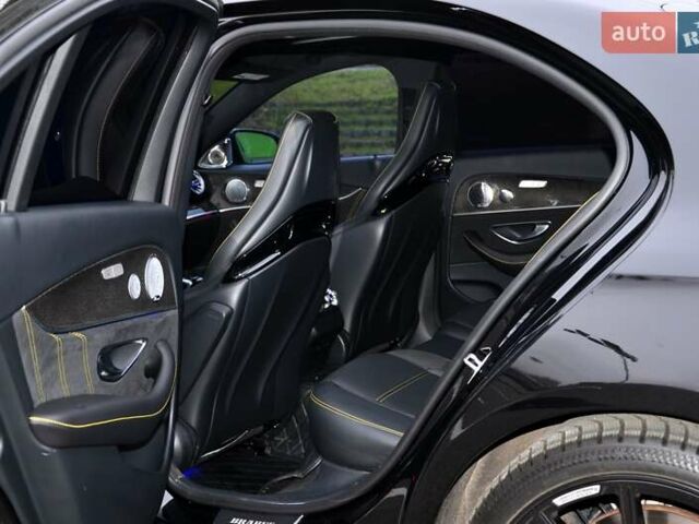 Черный Мерседес Е-Класс, объемом двигателя 3 л и пробегом 113 тыс. км за 52999 $, фото 32 на Automoto.ua